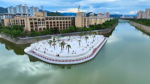 今天上午,商洛高新区这些重点项目接受全市 检阅